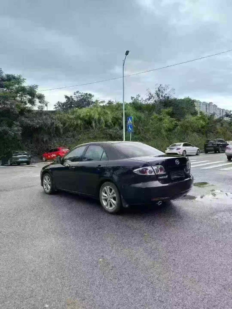 南宁15年马自达66