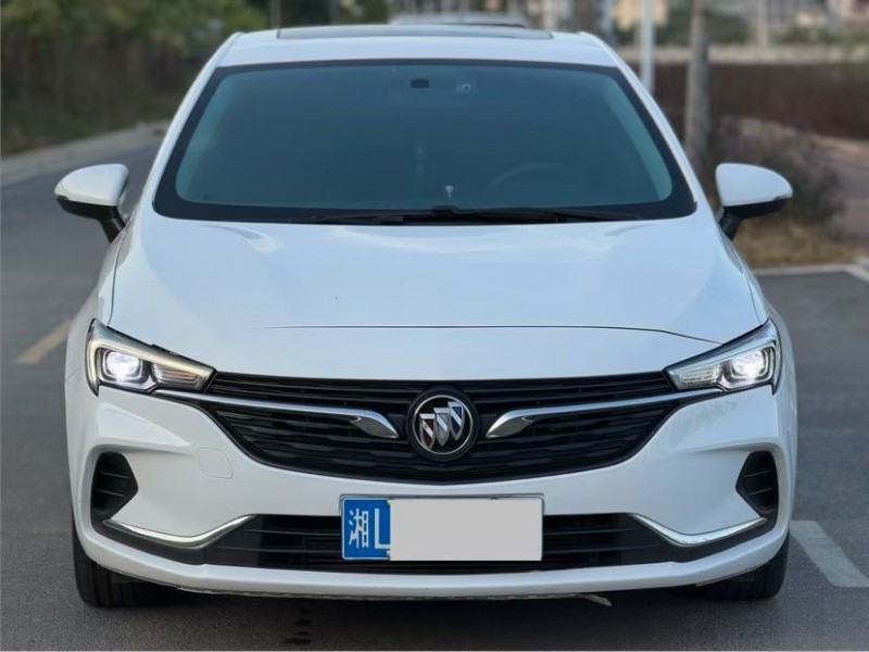 东莞19年别克威朗1