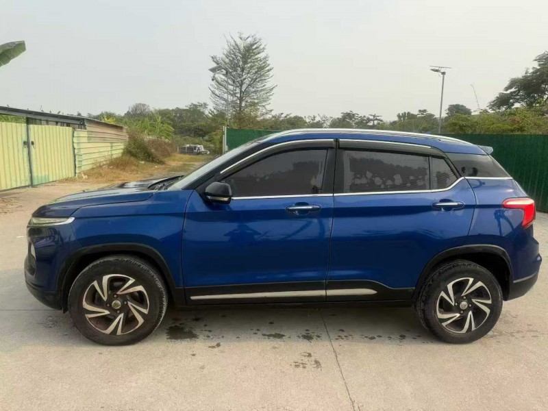 中山18年宝骏5103