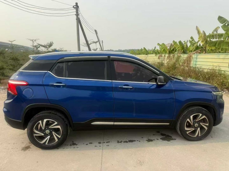 中山18年宝骏5105