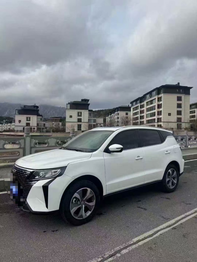 青岛24年吉利豪越3