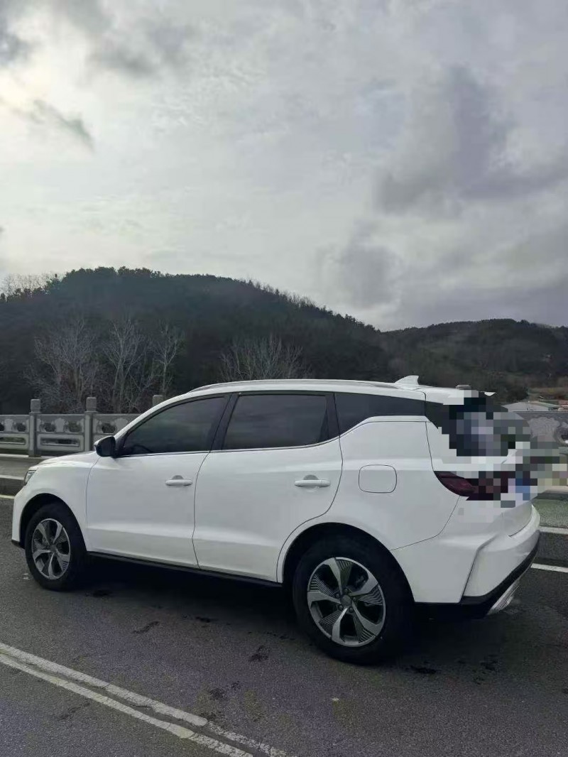 青岛24年吉利豪越7