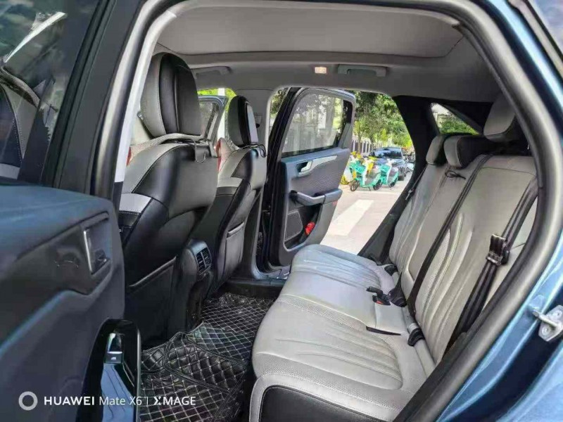 南宁21年福特锐际6