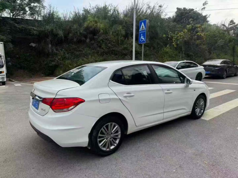 南宁14年雪铁龙C47