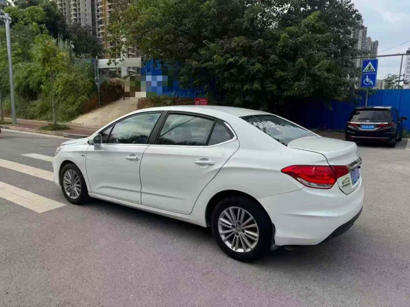 南宁14年雪铁龙C48