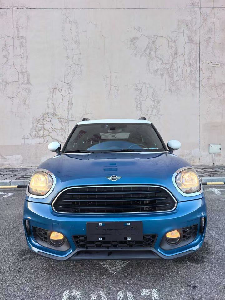 营口19年宝马迷你1