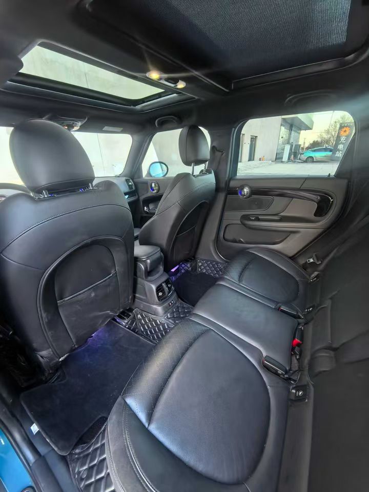 营口19年宝马迷你5