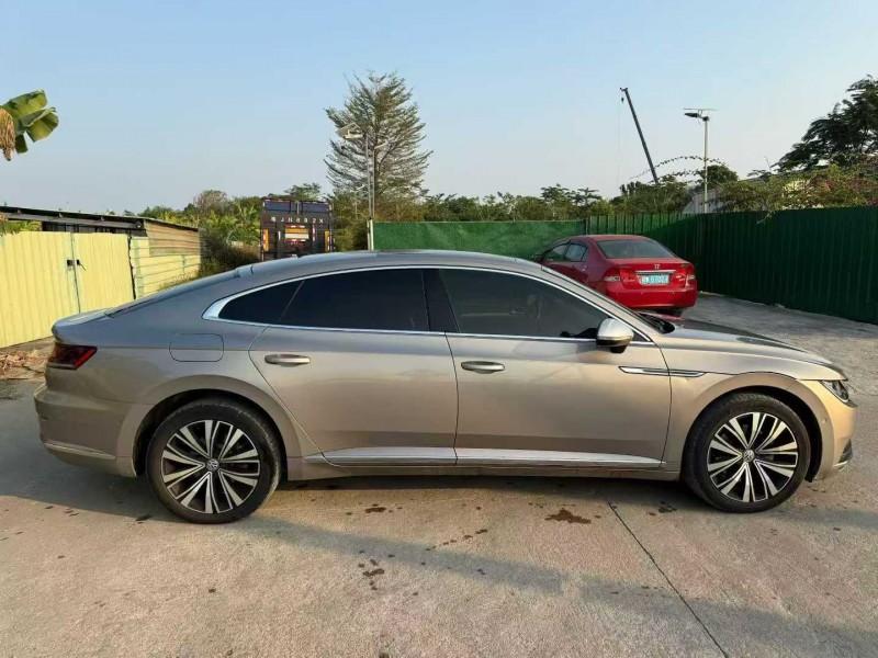 中山19年大众CC3