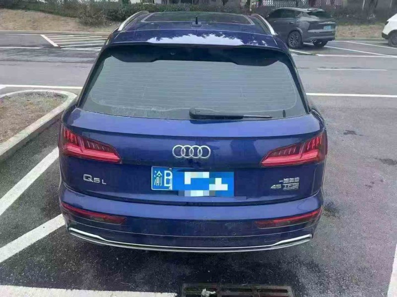 重庆19年奥迪Q57