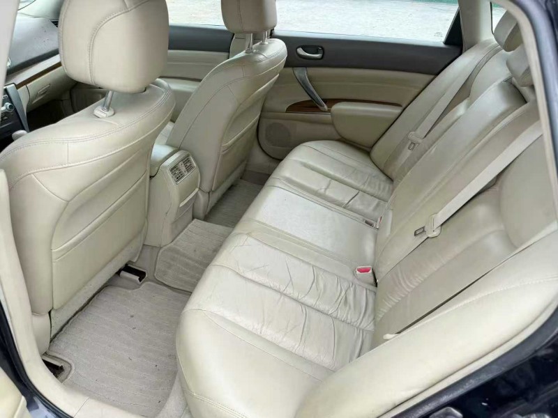 中山11年日产天籁9