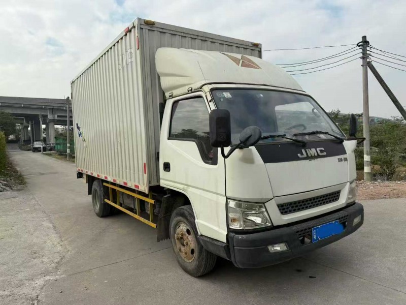 中山18年江铃顺达2