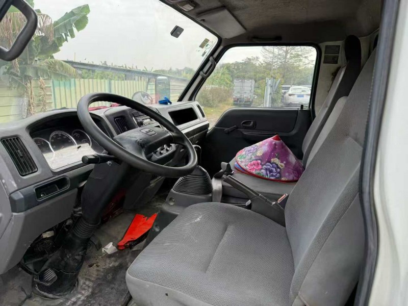 中山18年江铃顺达7