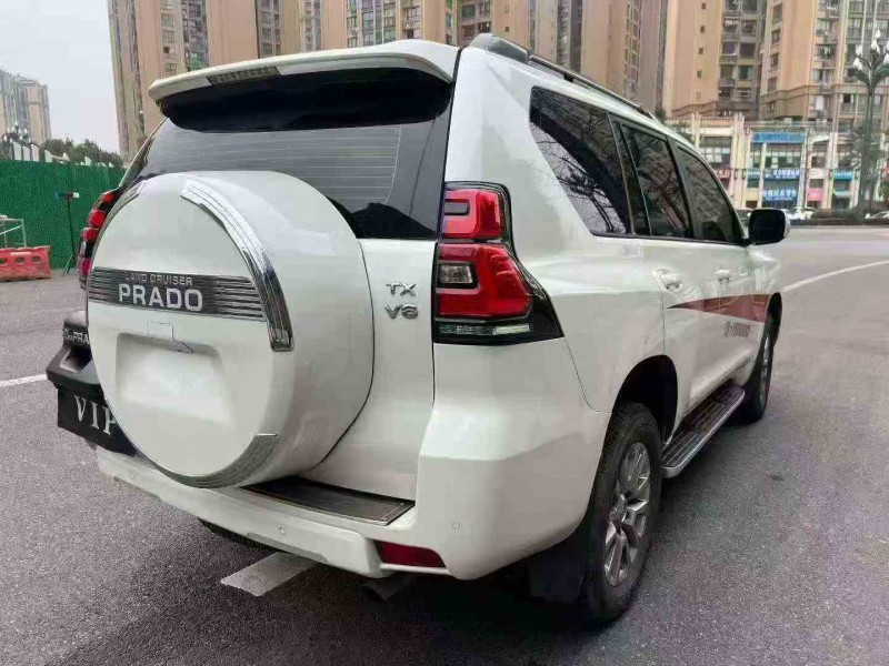 自贡18年丰田普拉多7