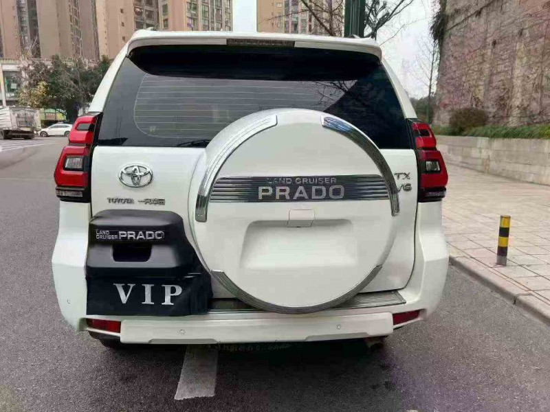 自贡18年丰田普拉多9