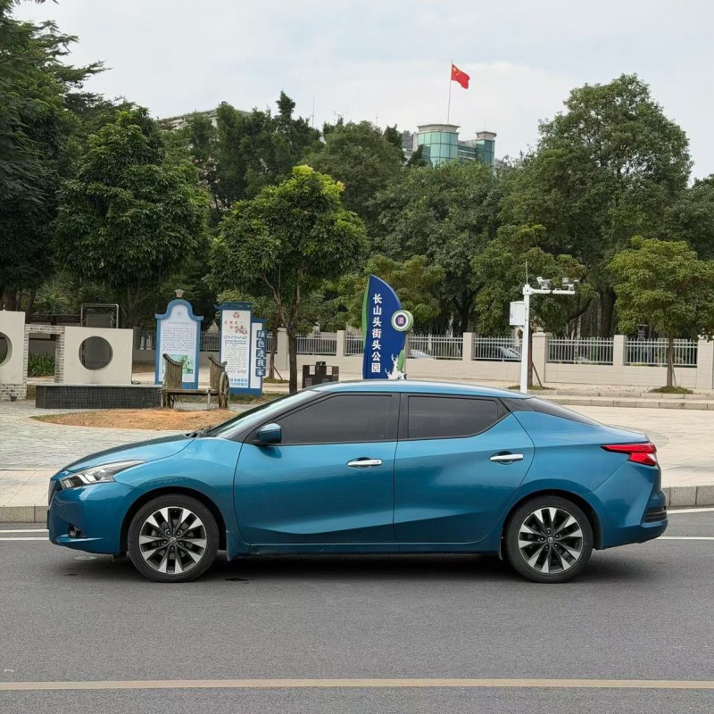 东莞16年日产蓝鸟5