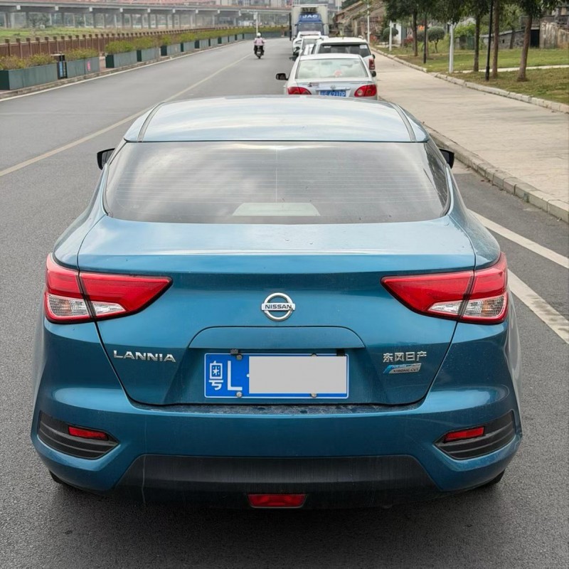 东莞16年日产蓝鸟6