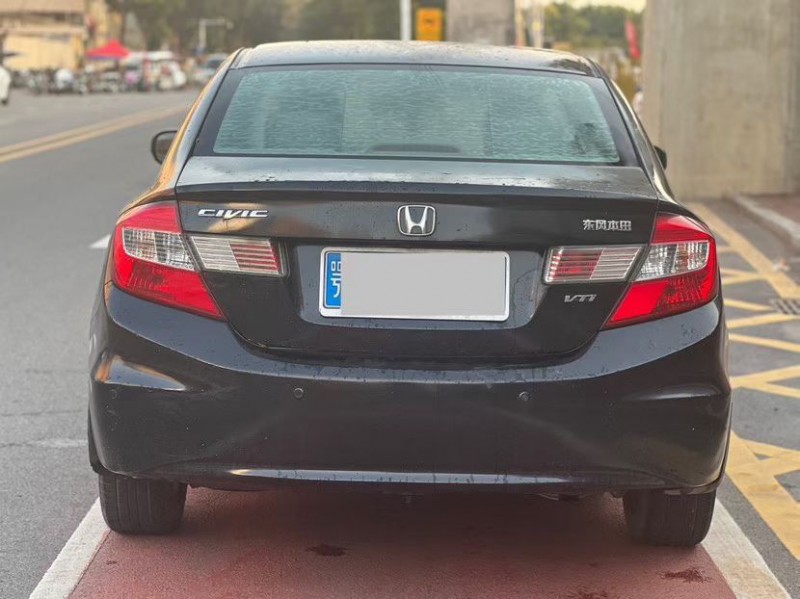 东莞13年本田思域6