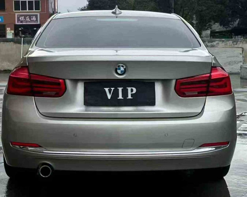 黔西南17年宝马3系5