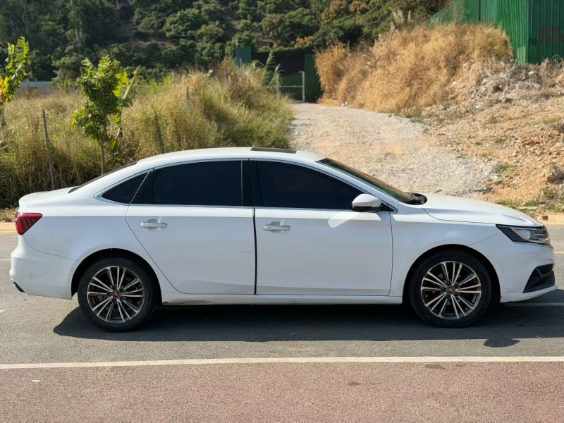 东莞20年荣威i67