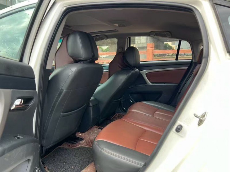 东莞17年海马M63