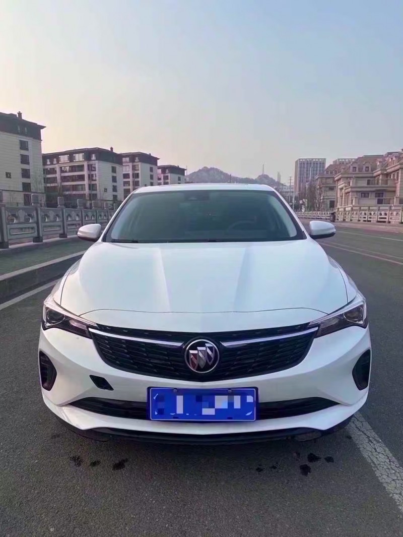 青岛23年别克威朗1