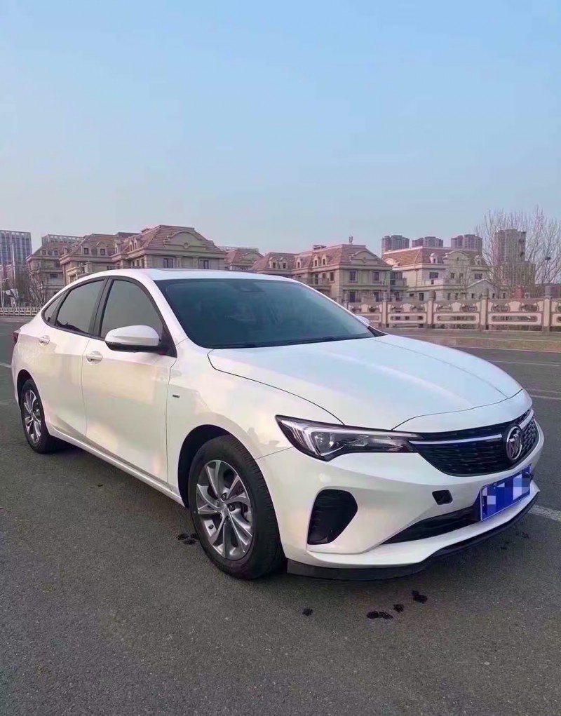 青岛23年别克威朗2