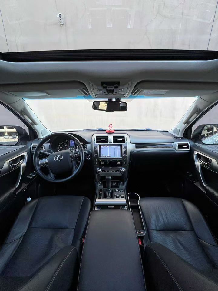 营口15年雷克萨斯GX6