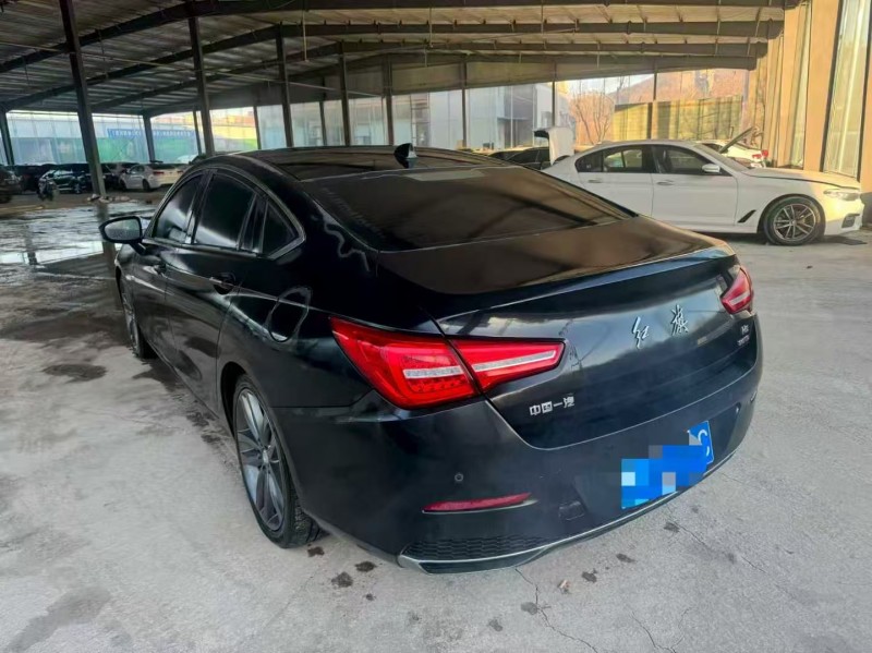 青岛18年红旗H57