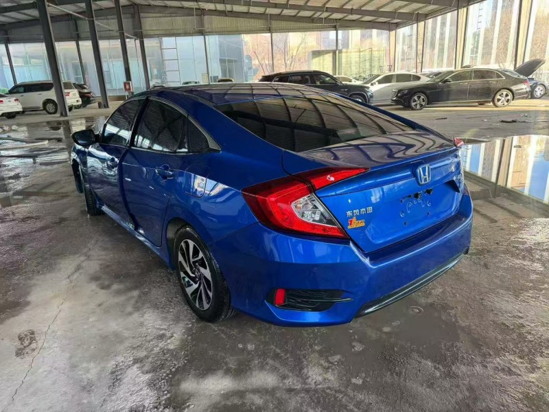 青岛19年本田思域8