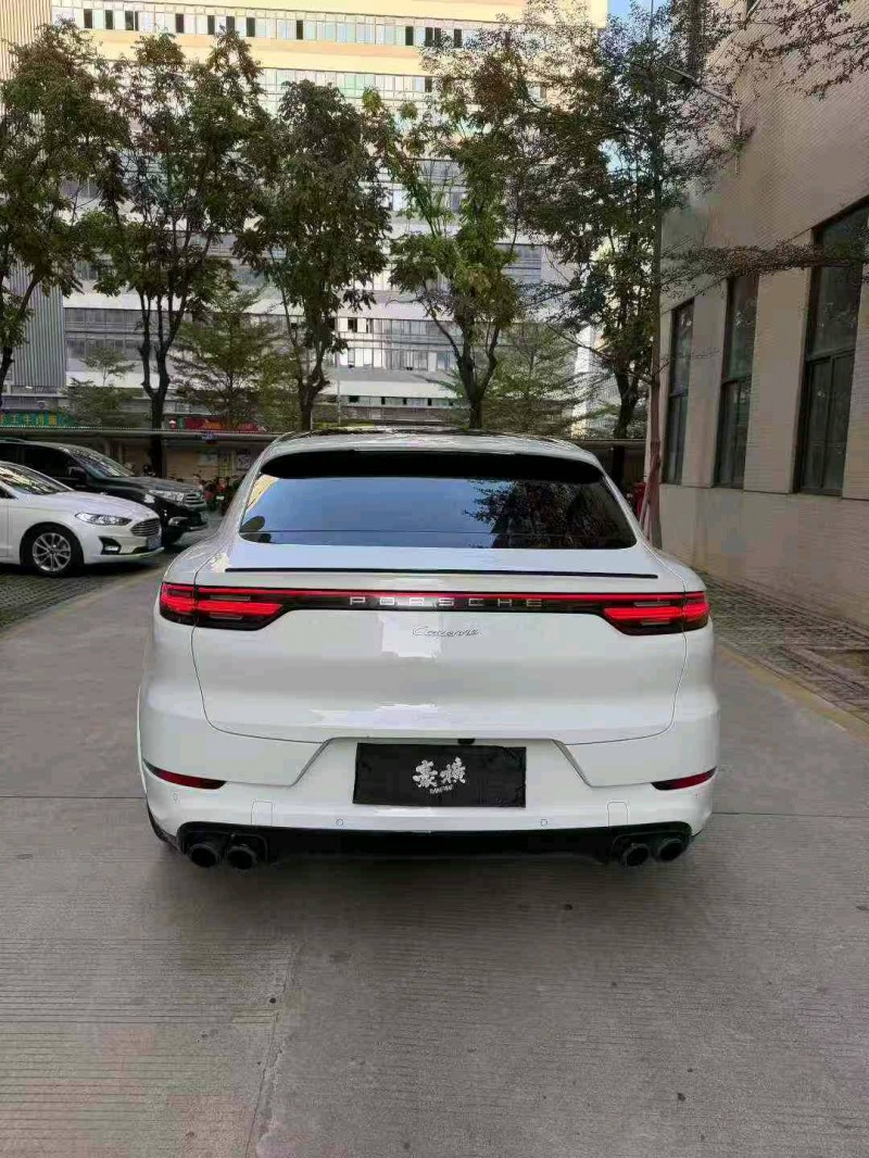东莞20年保时捷卡宴4