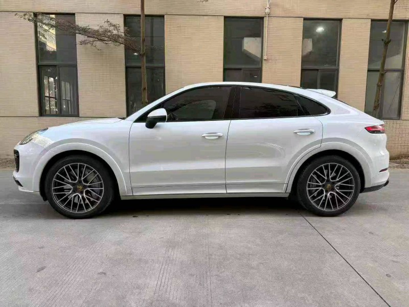 东莞20年保时捷卡宴6