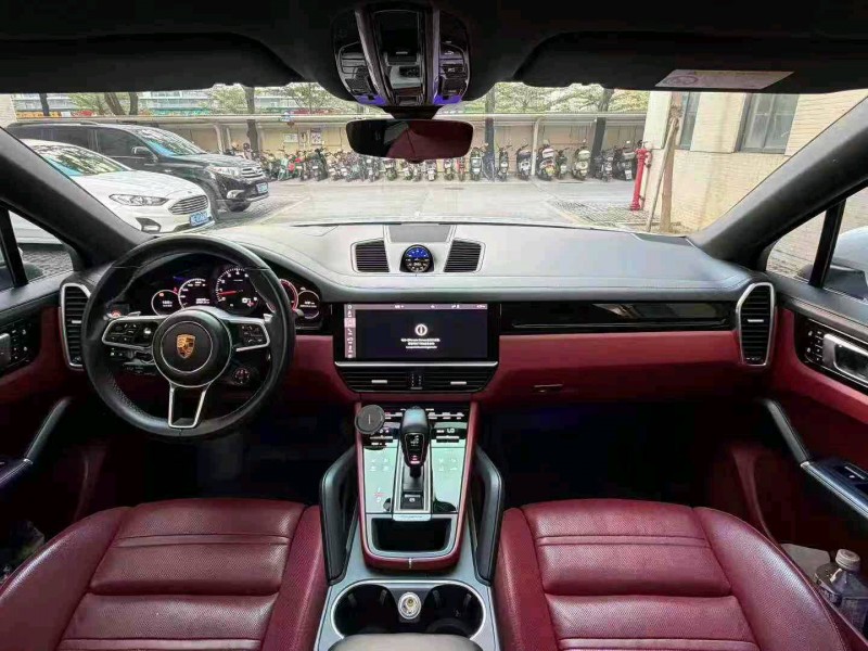 东莞20年保时捷卡宴8