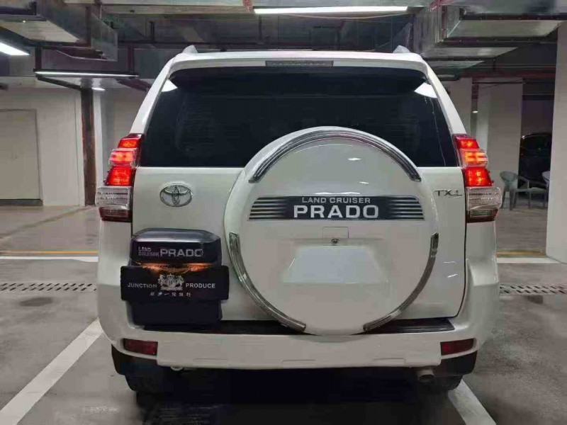 毕节15年丰田普拉多8