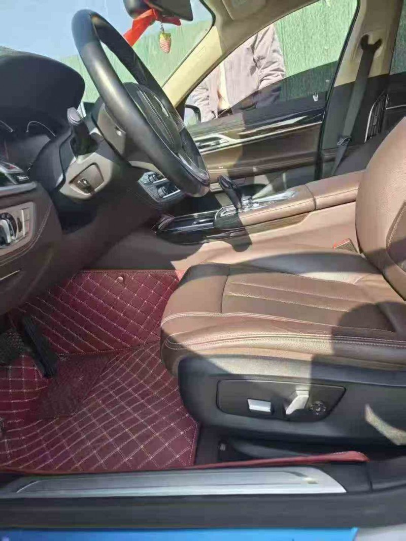 德阳18年宝马7系5