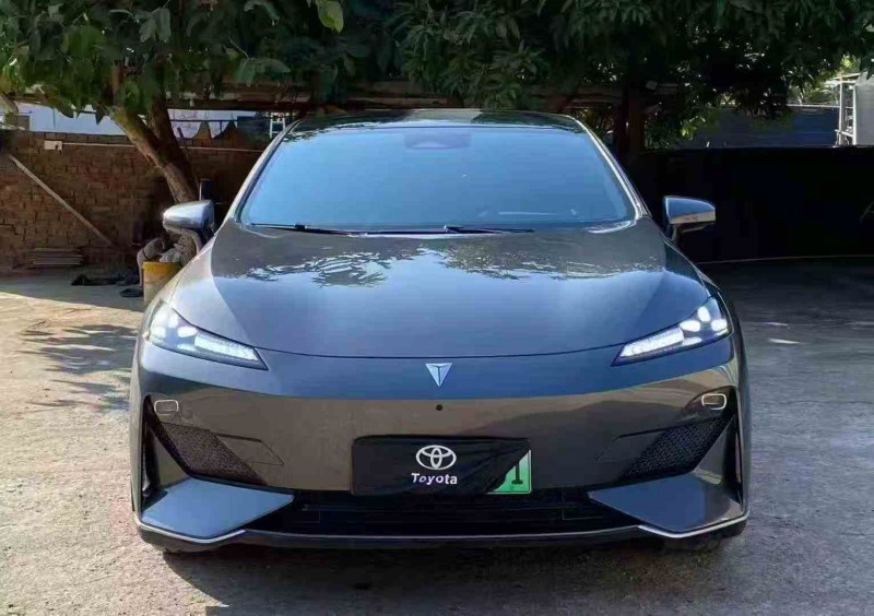 南平24年长安汽车深蓝1