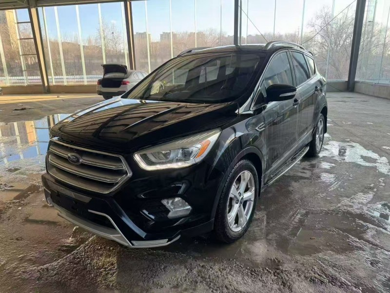 青岛17年福特翼虎3