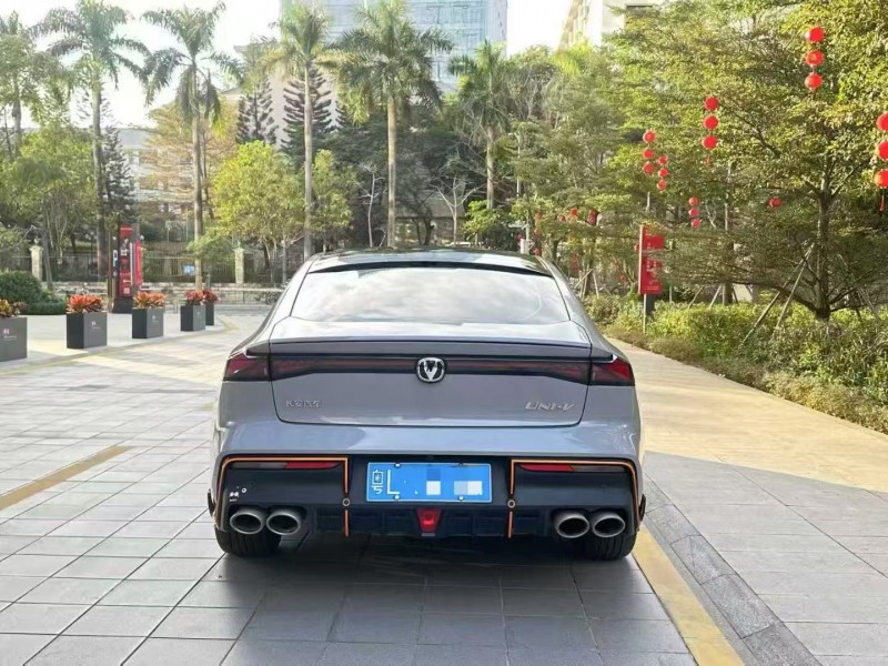 深圳23年长安汽车UNI8