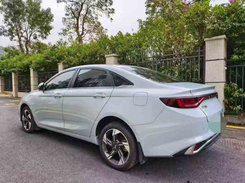 湛江24年吉利帝豪7