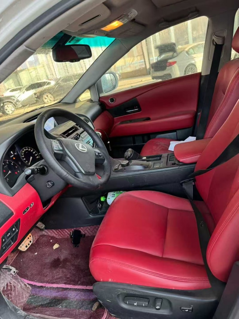 青岛12年雷克萨斯RX7