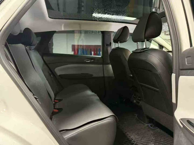 毕节25年启辰VX65