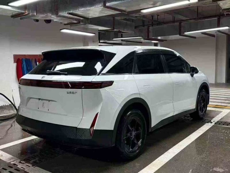 毕节25年启辰VX68