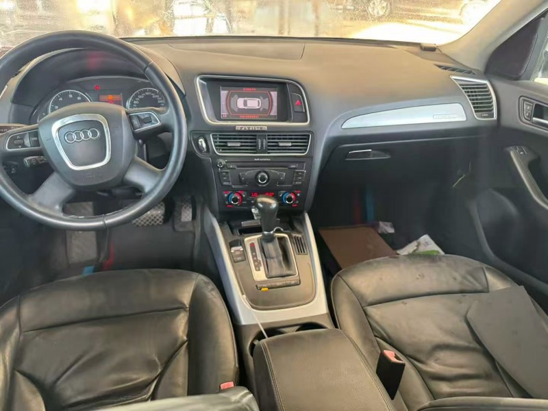 青岛12年奥迪Q55