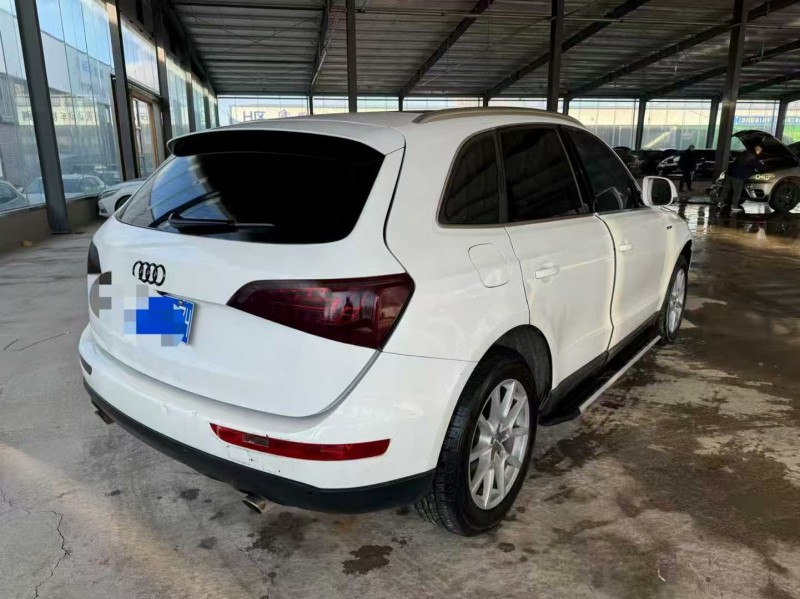 青岛12年奥迪Q58