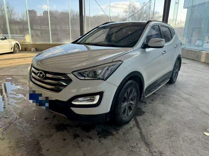 青岛15年现代新胜达2