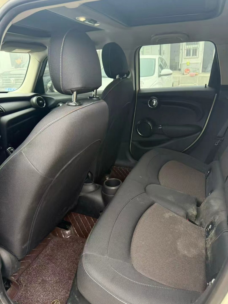 安阳18年宝马迷你3