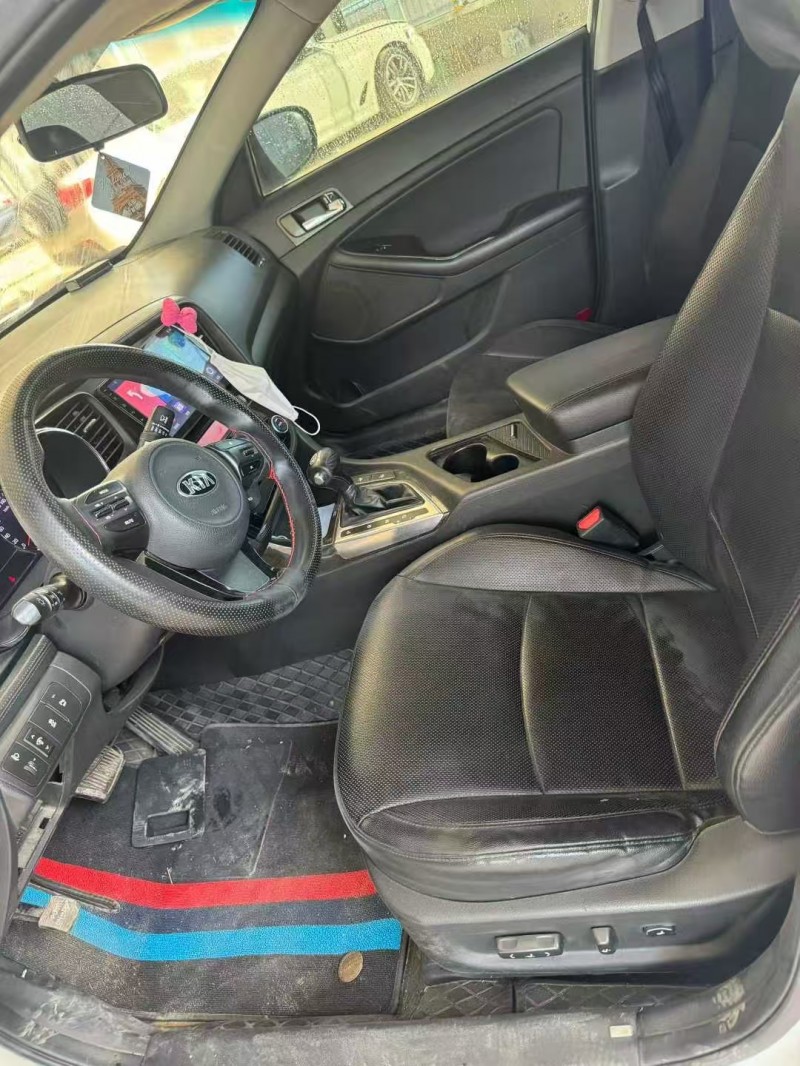 青岛15年起亚K56