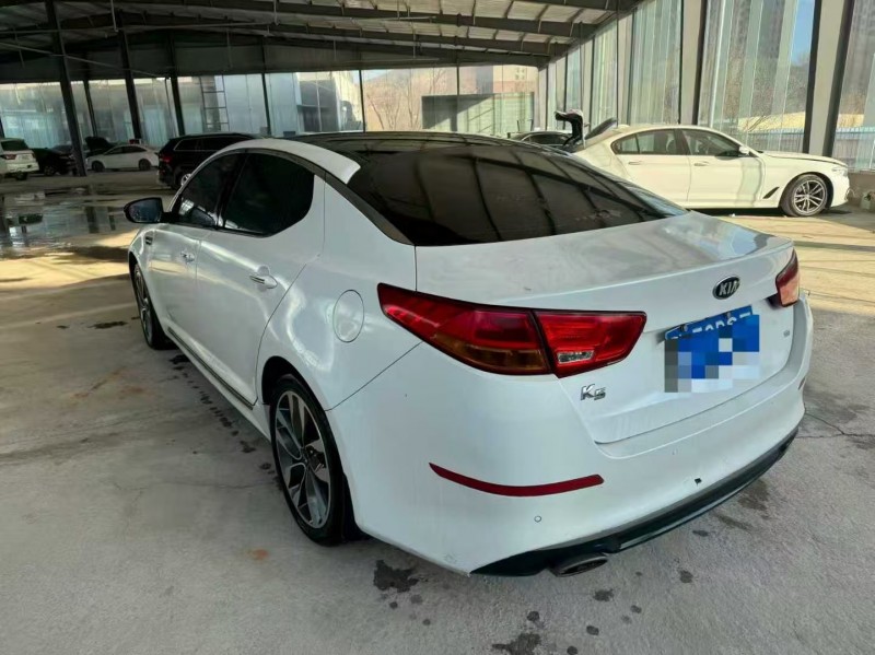 青岛15年起亚K58