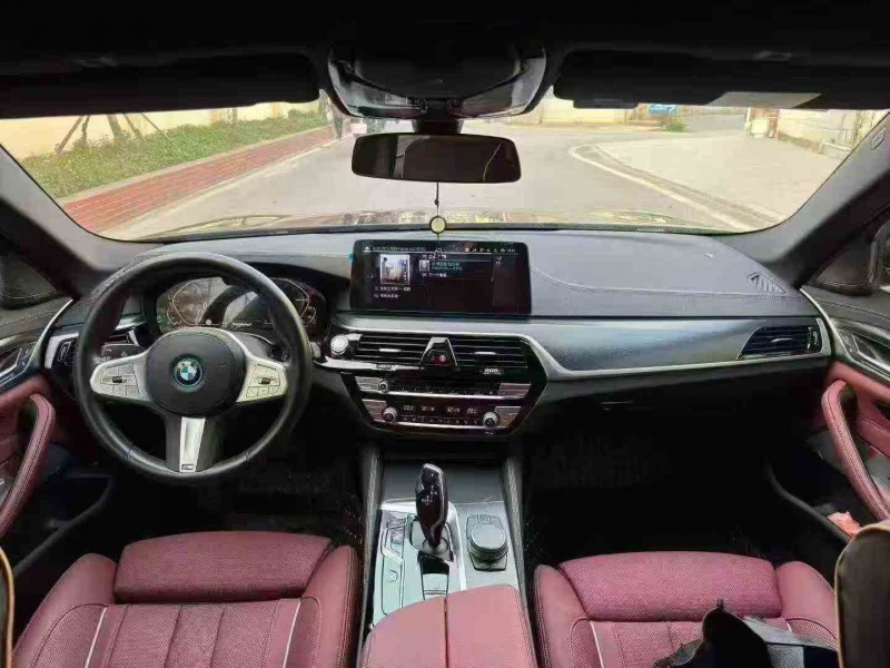 漳州23年宝马5系5