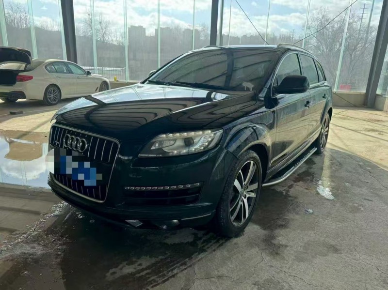 青岛11年奥迪Q72