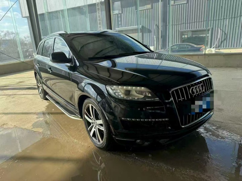 青岛11年奥迪Q73